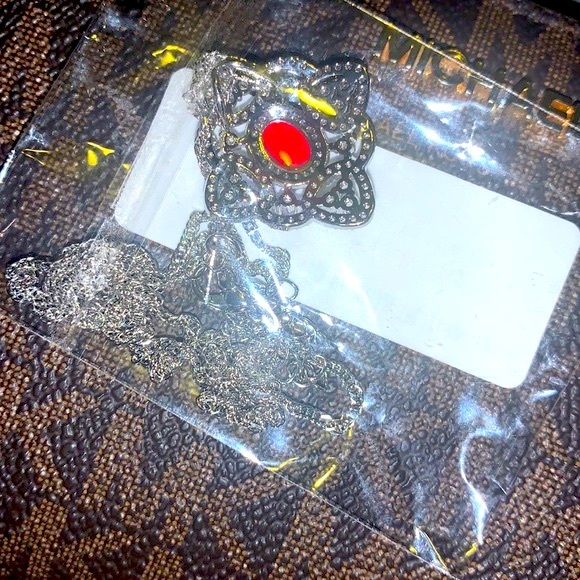 ๐งฟ2/$15๐งฟ NWT/NIB Ruby & White Sapphire Silver Necklace - Picture 12 of 12